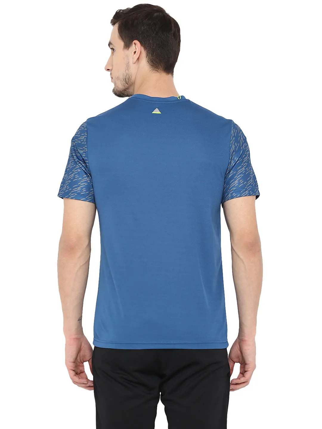 Alcis Men Solid Blue Tshirts