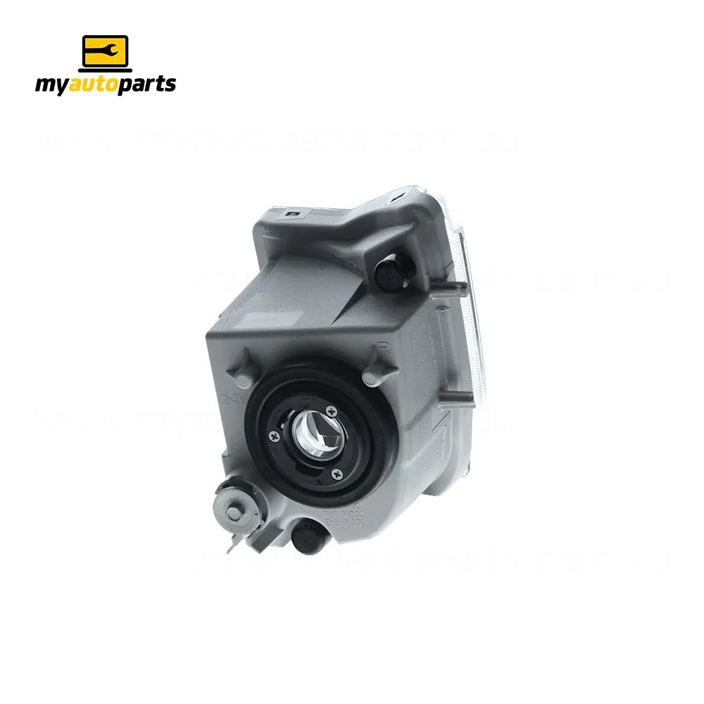 Fog Lamp Drivers Side Genuine Suits Lexus IS250 GSE20 2005 to 2010
