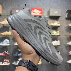 Jorge Walker Trail Light Grey