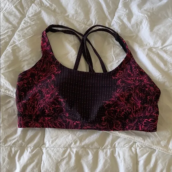 Lululemon Energy Bra in Infinity Glossy Black