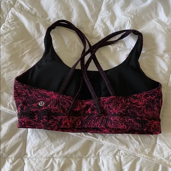 Lululemon Energy Bra in Infinity Glossy Black