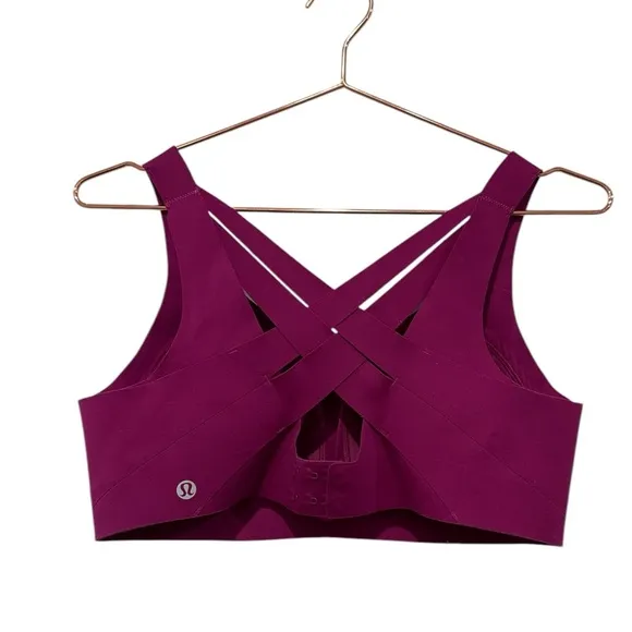 LULULEMON ENLITE sports bra. Pomegranate color.  36 B