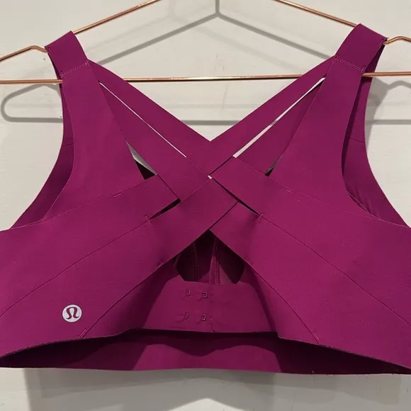 LULULEMON ENLITE sports bra. Pomegranate color.  36 B