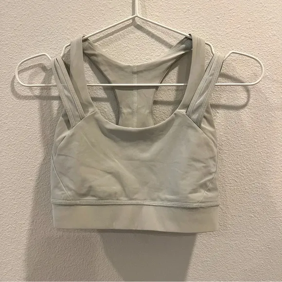 Lululemon Geared to Train Sports Bra in Springtime