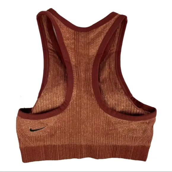 Nike City Ready Seamless Light Support Sports Bra