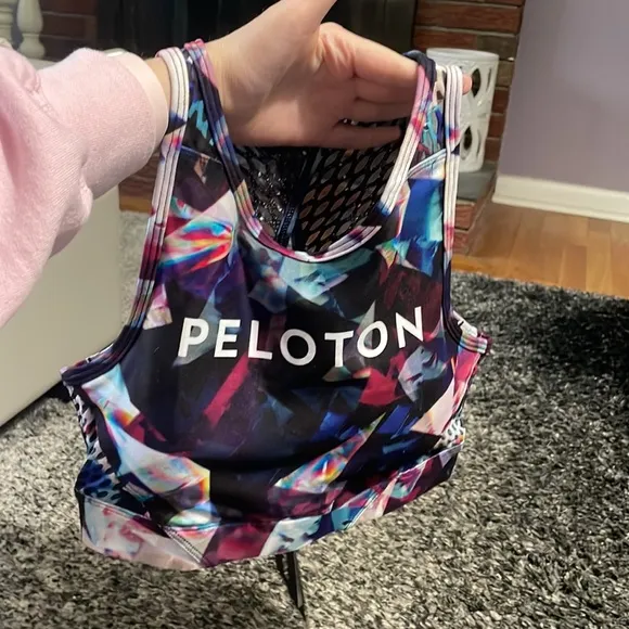 NWT Peloton abstract cute sports bra