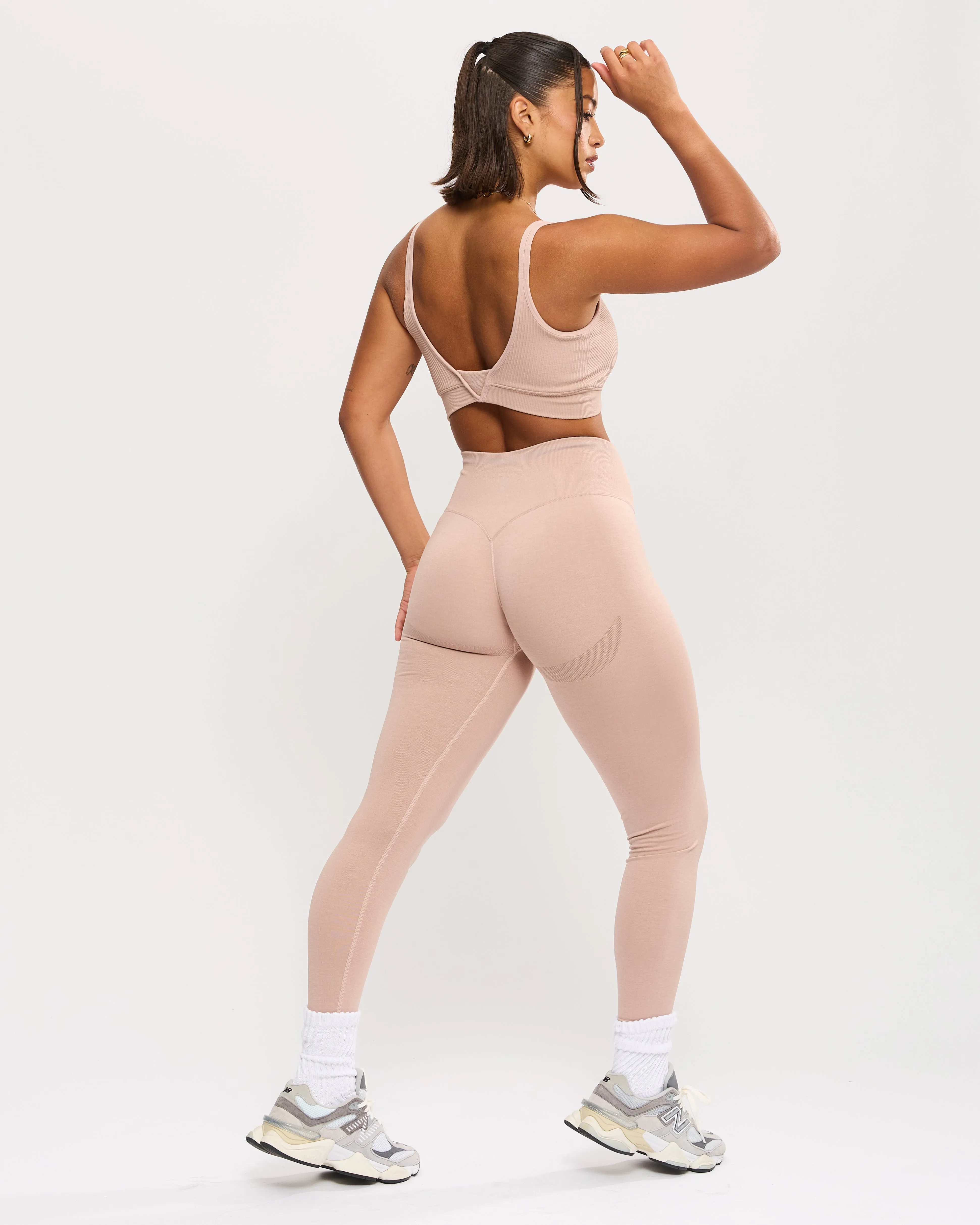 Shape Seamless Sports Bra - Berry Ice