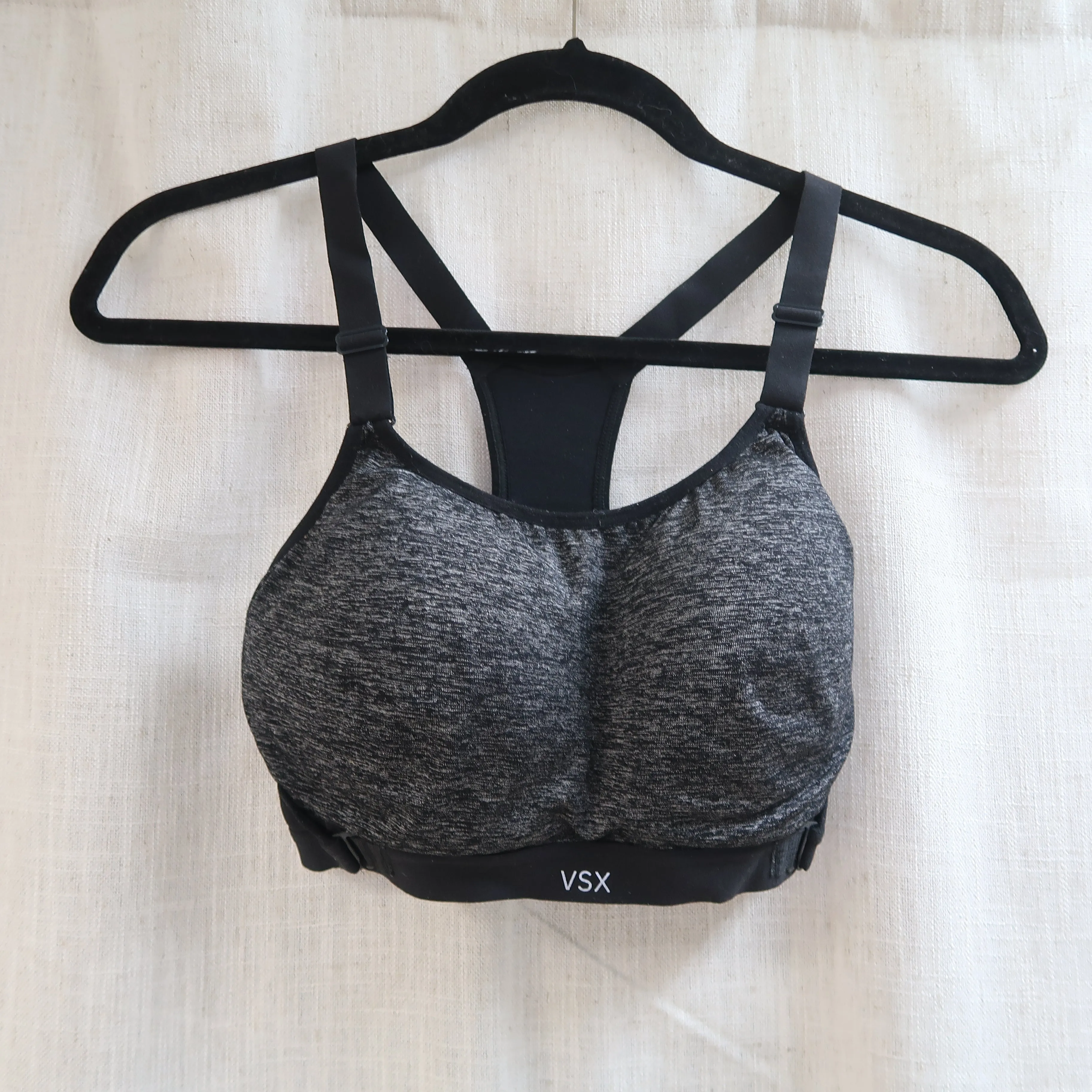 Victoria's Secret - Bra (Women's 32D)