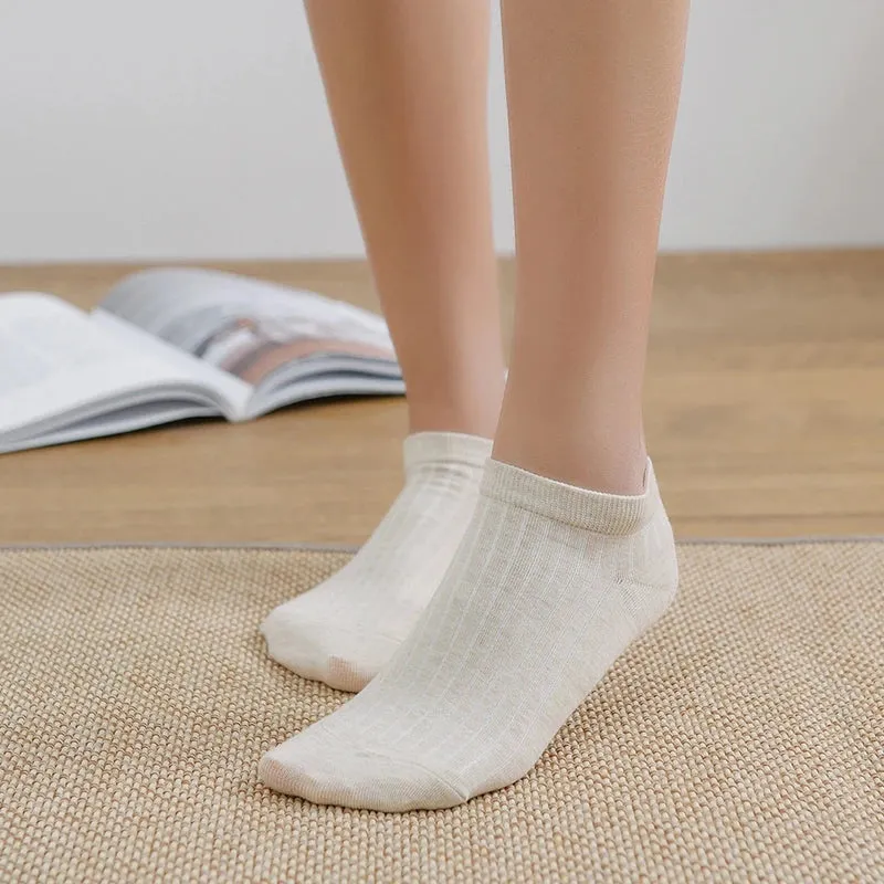 Women’s Solid Casual Cotton Ankle Socks
